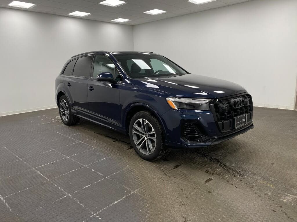 2025 AUDI Q7
