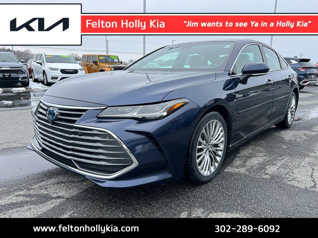2020 TOYOTA Avalon