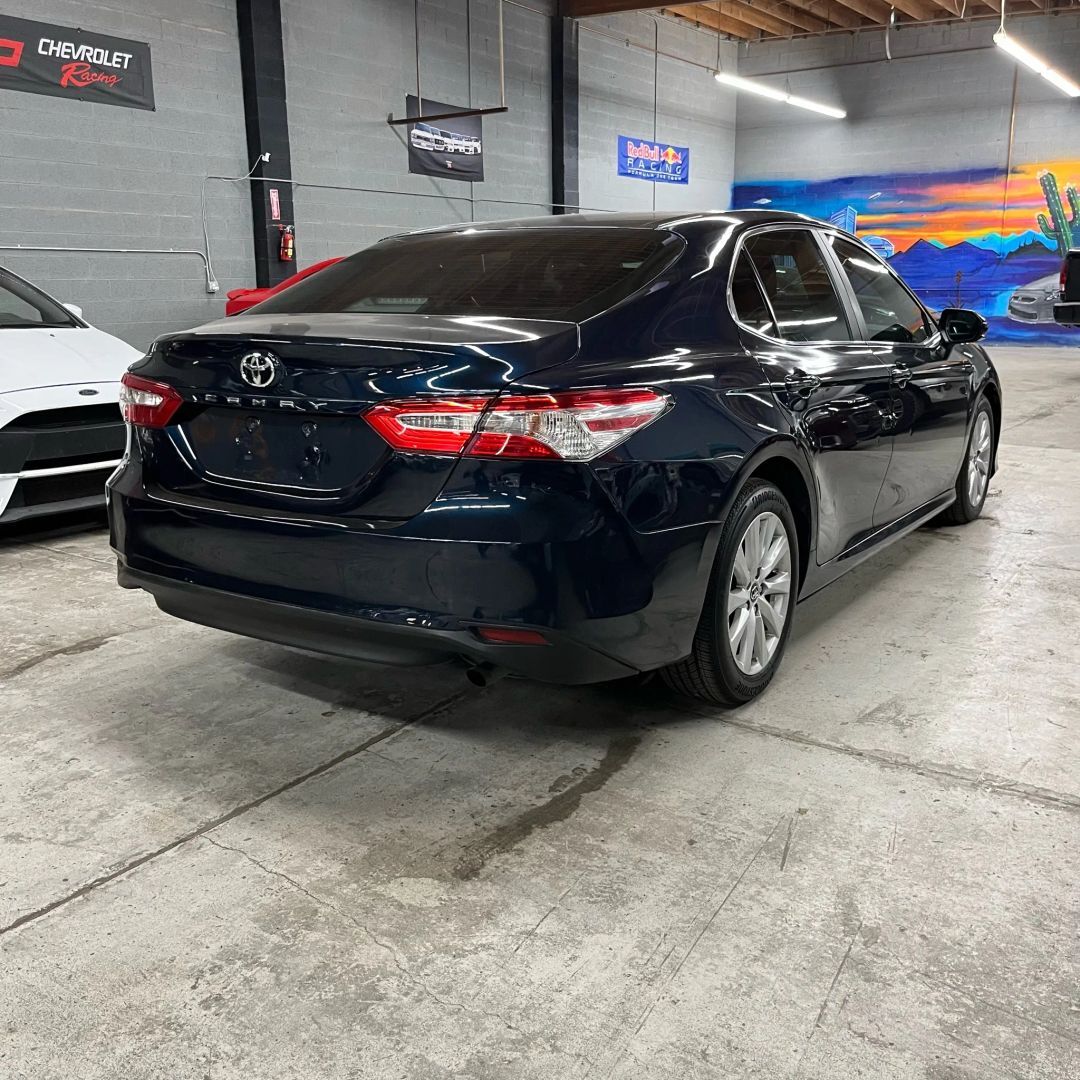 2018 TOYOTA Camry