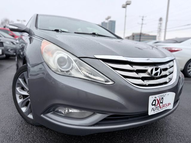 2011 HYUNDAI Sonata