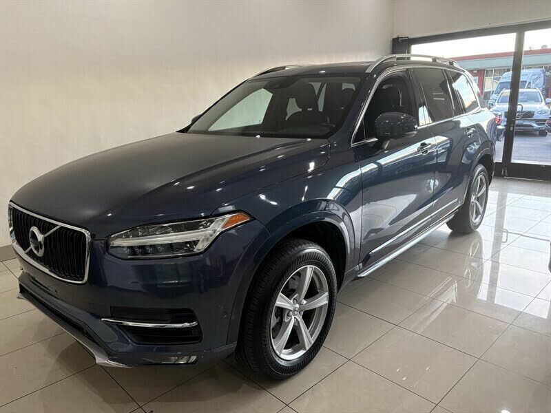 2018 VOLVO XC90