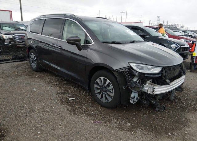 2021 CHRYSLER Pacifica