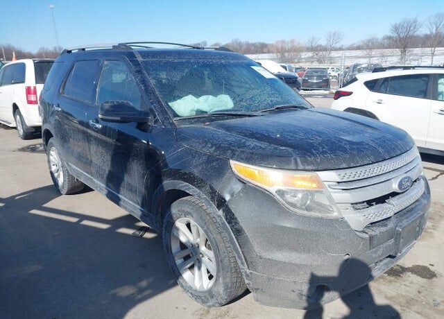 2011 FORD Explorer