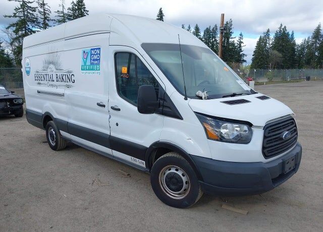 2015 FORD Transit