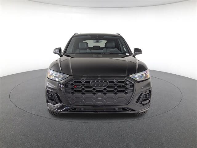 2025 Audi SQ5