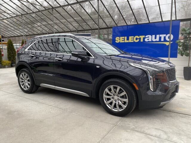 2023 CADILLAC XT4