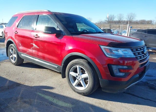 2017 FORD Explorer