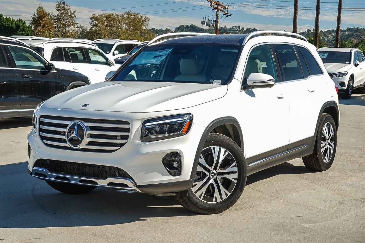 2026 MERCEDES-BENZ GLB-Class