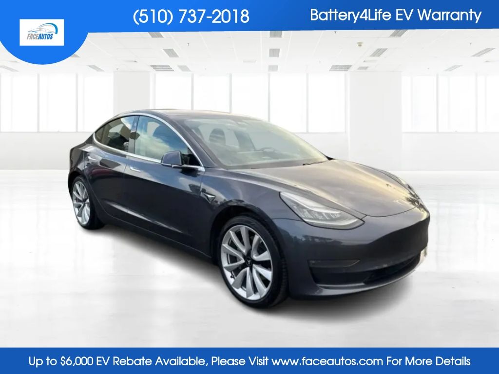 2018 TESLA Model 3