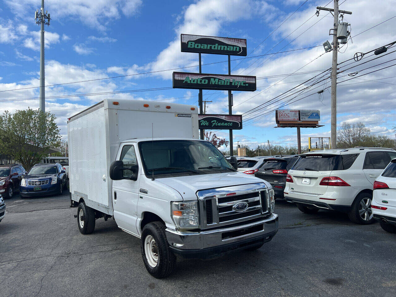 2013 FORD E-350