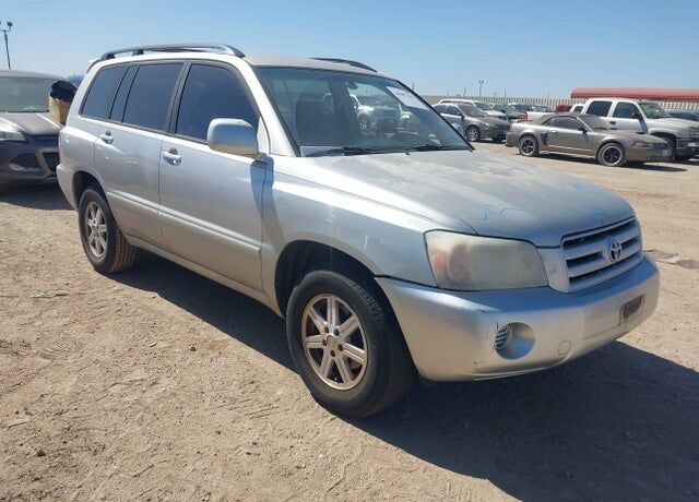 2004 TOYOTA Highlander