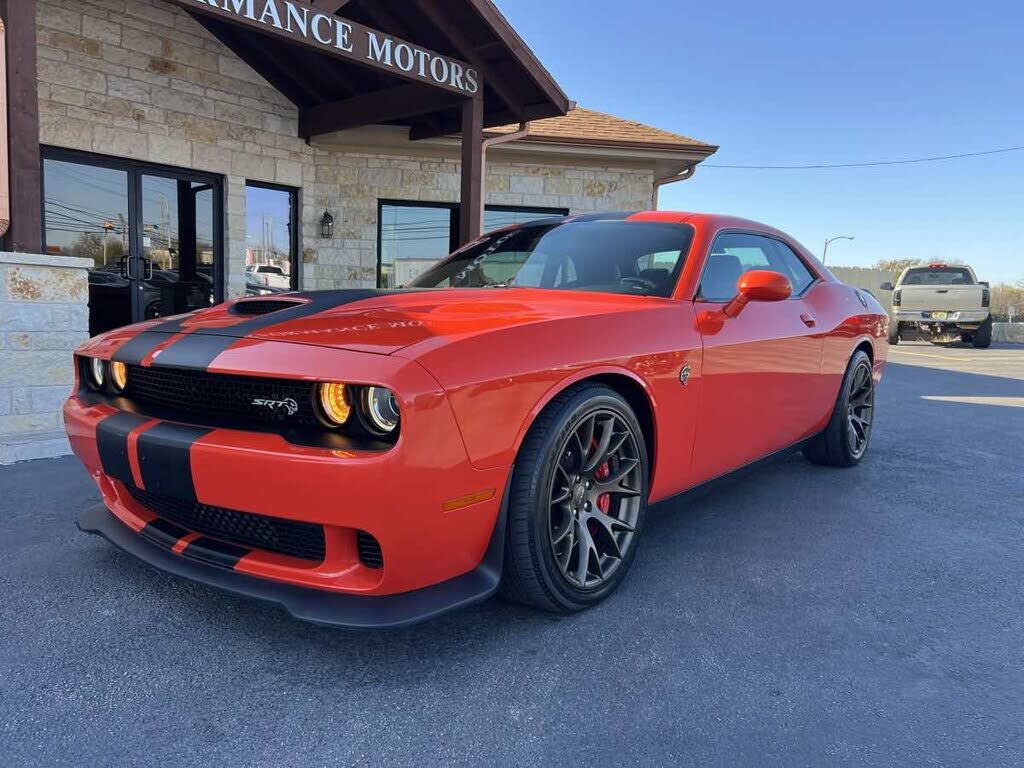 2017 DODGE Challenger