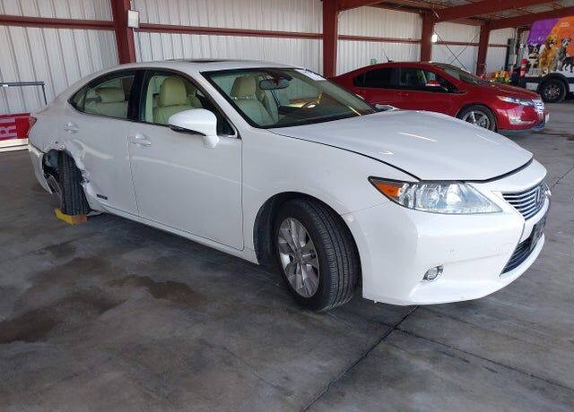 2014 LEXUS ES