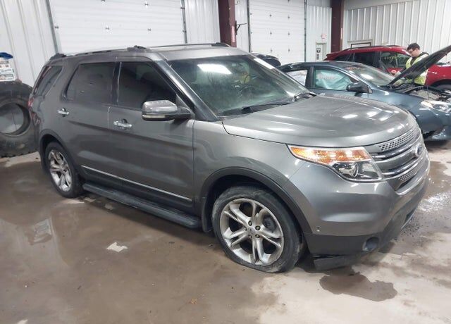 2011 FORD Explorer
