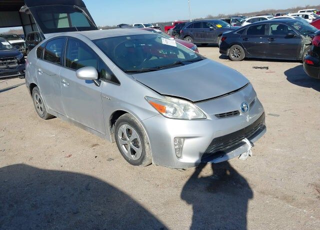 2015 TOYOTA PRIUS