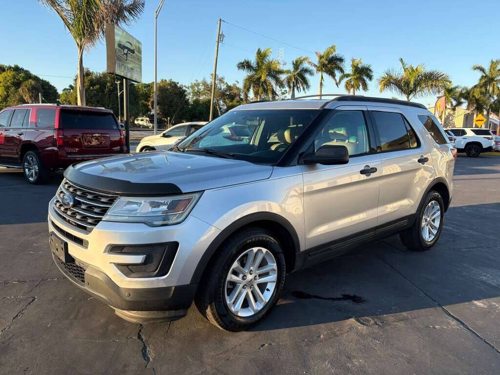 2016 FORD Explorer