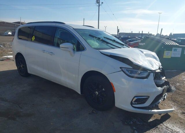 2022 CHRYSLER Pacifica