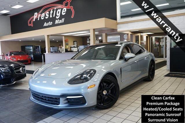 2019 PORSCHE Panamera