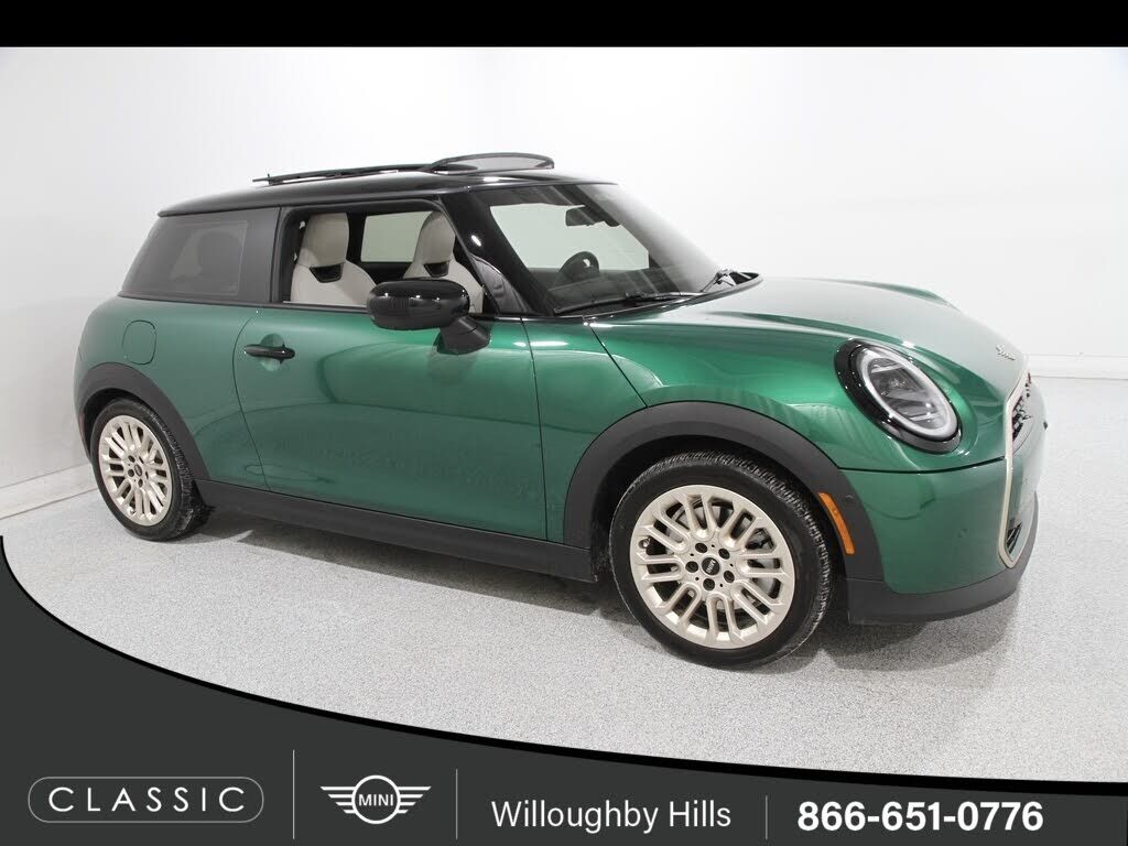 2025 MINI Hardtop