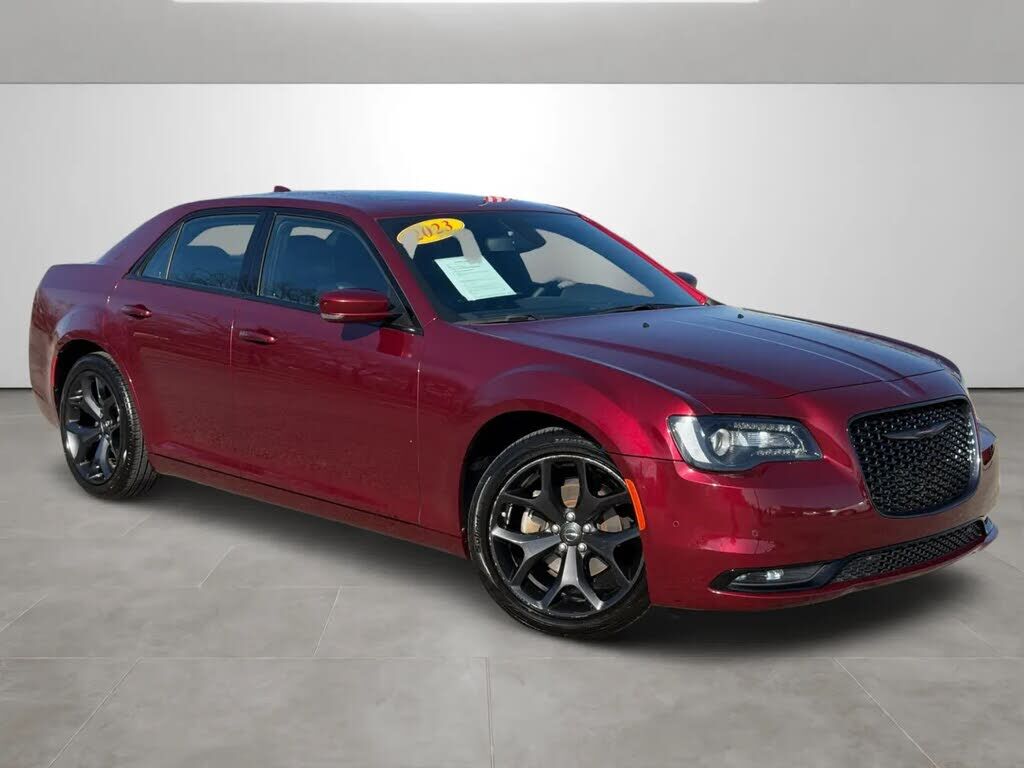 2023 CHRYSLER 300
