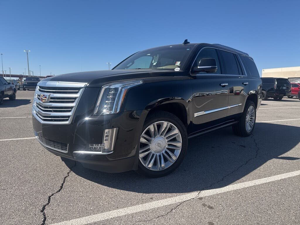 2018 CADILLAC Escalade