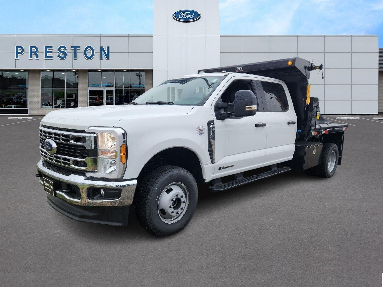 2024 FORD F-350