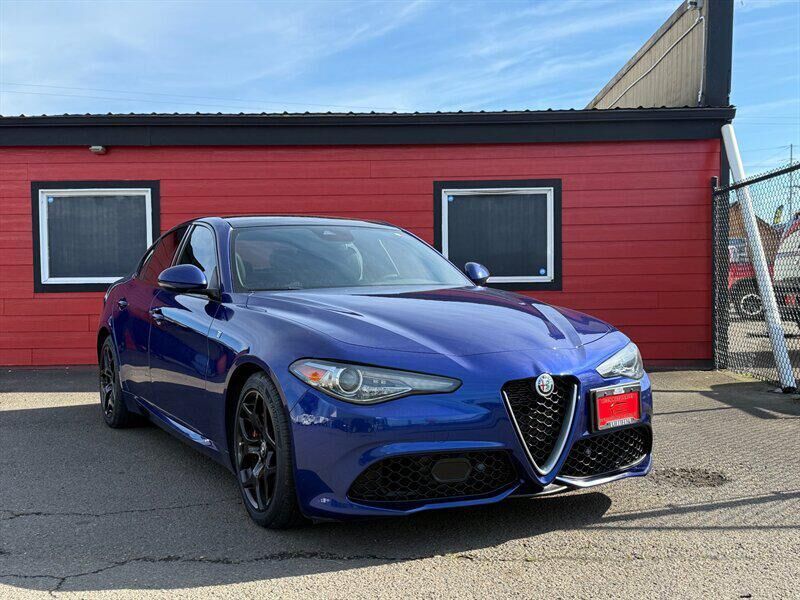 2022 ALFA ROMEO Giulia