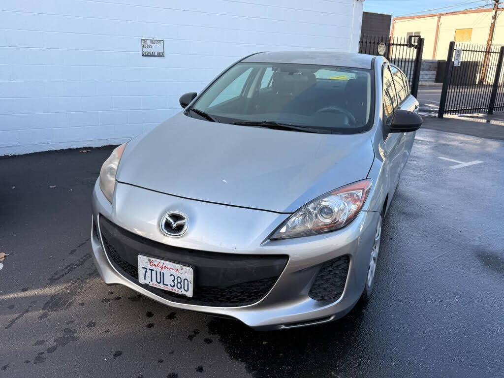 2012 MAZDA Mazda3