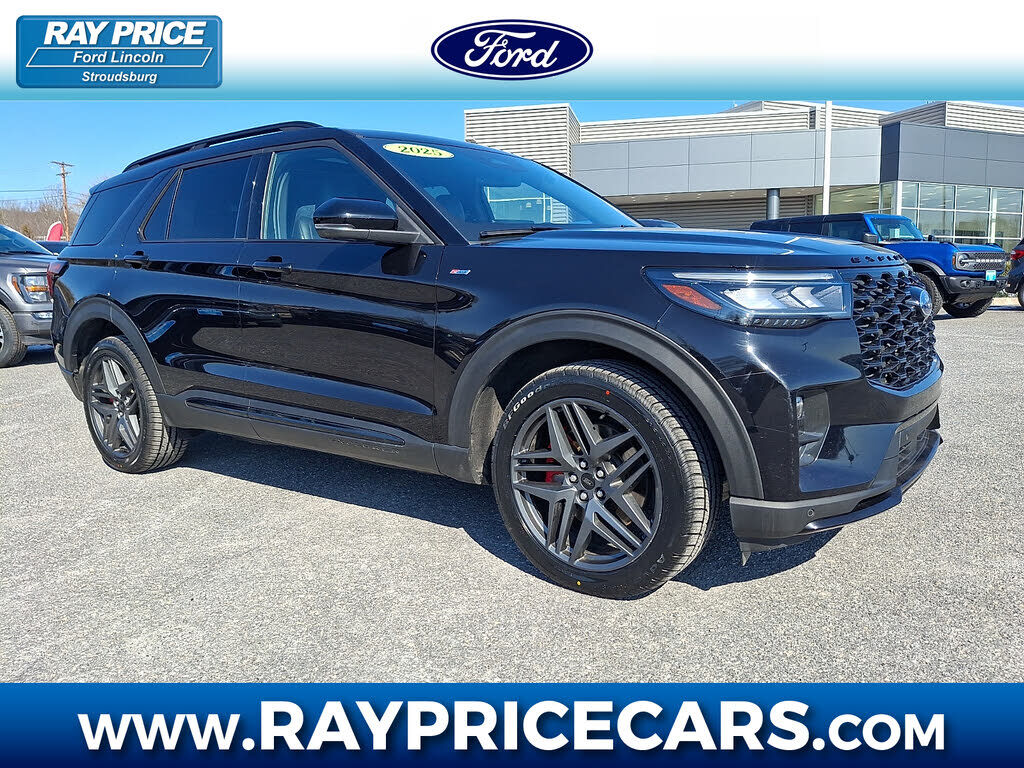 2025 FORD Explorer