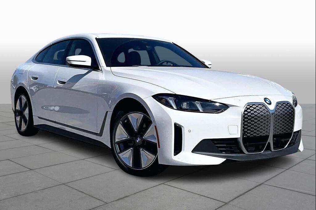 2026 BMW i4