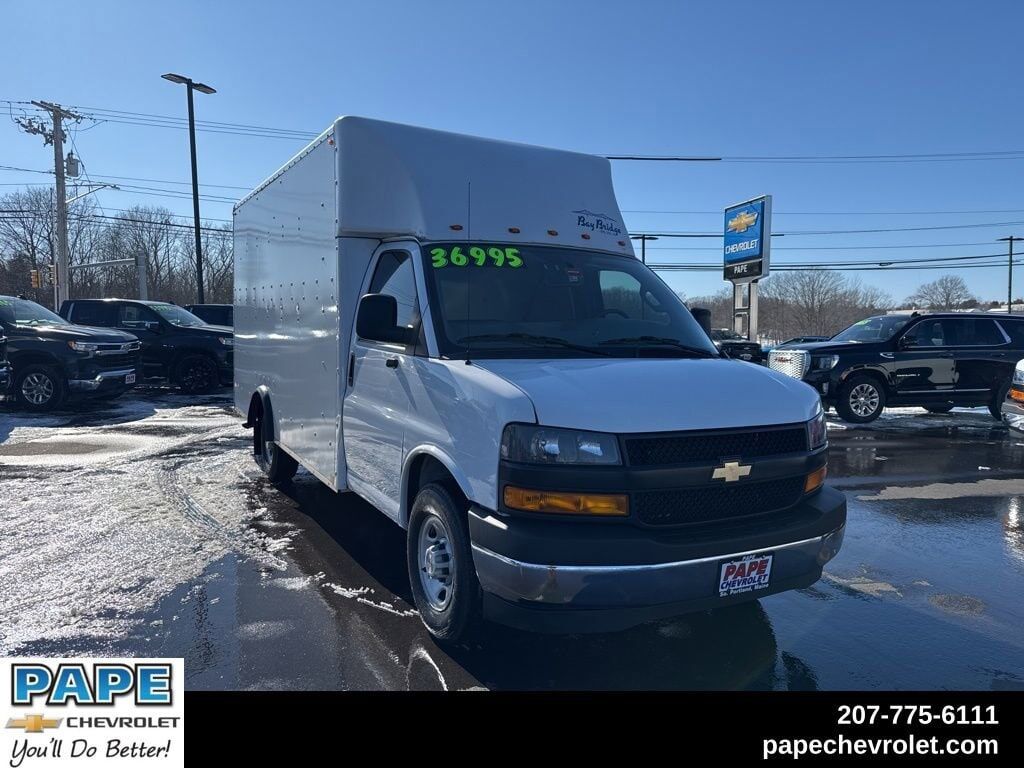 2023 CHEVROLET Express