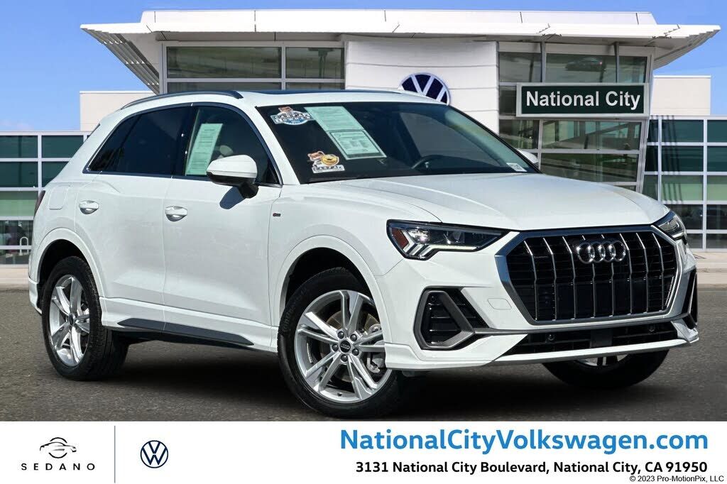 2023 AUDI Q3
