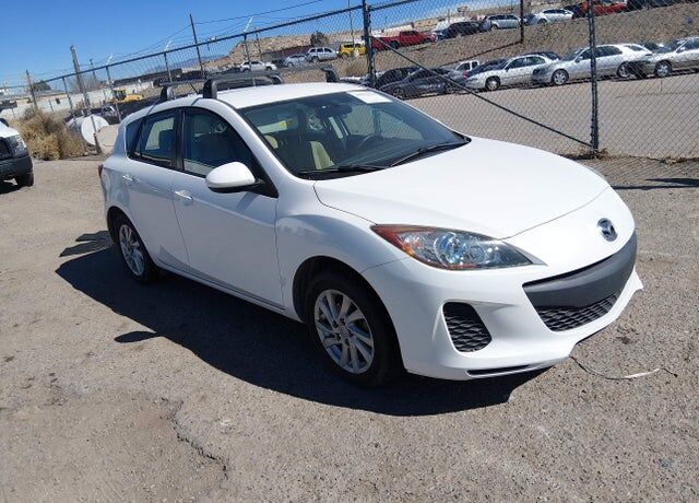2012 MAZDA Mazda3