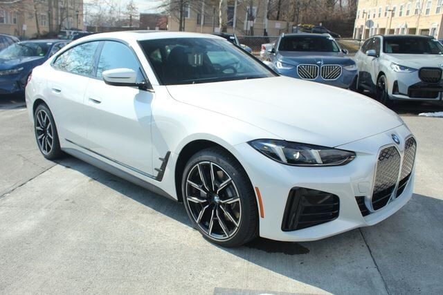 2026 BMW i4