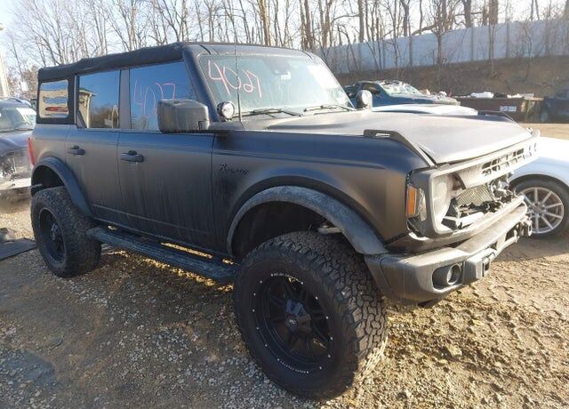 2022 FORD Bronco