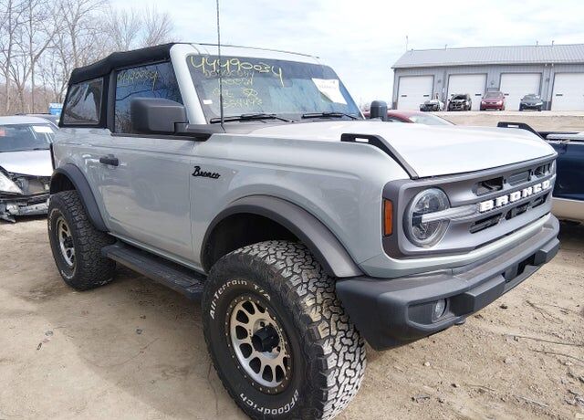 2023 FORD Bronco