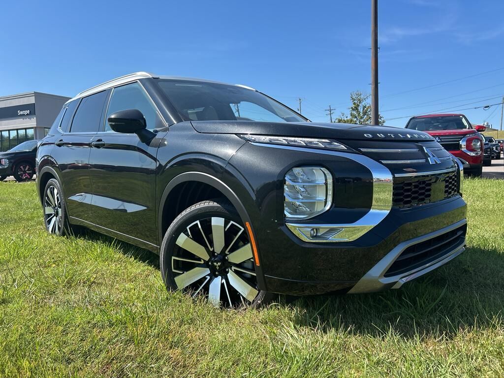 2025 MITSUBISHI Outlander