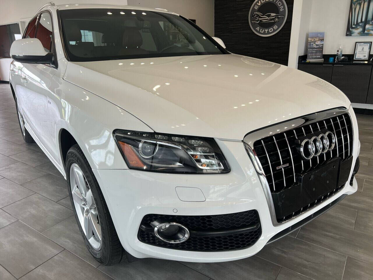 2011 AUDI Q5