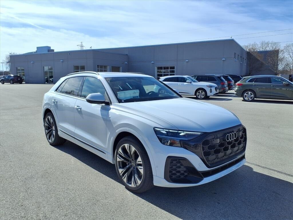 2026 AUDI Q8