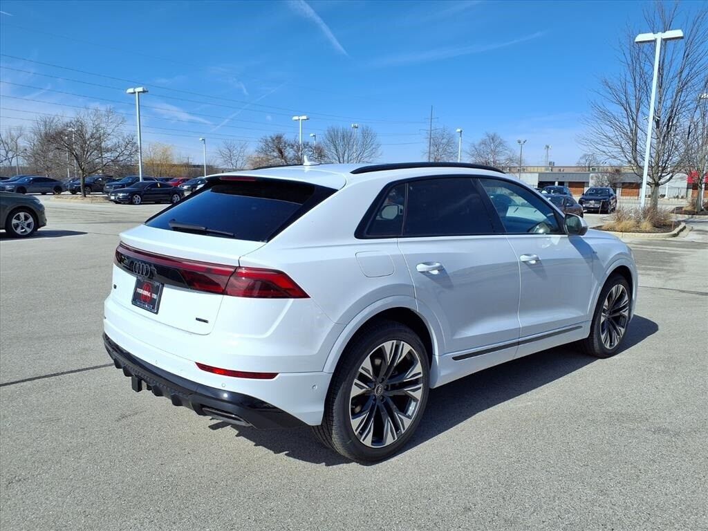 2026 Audi Q8