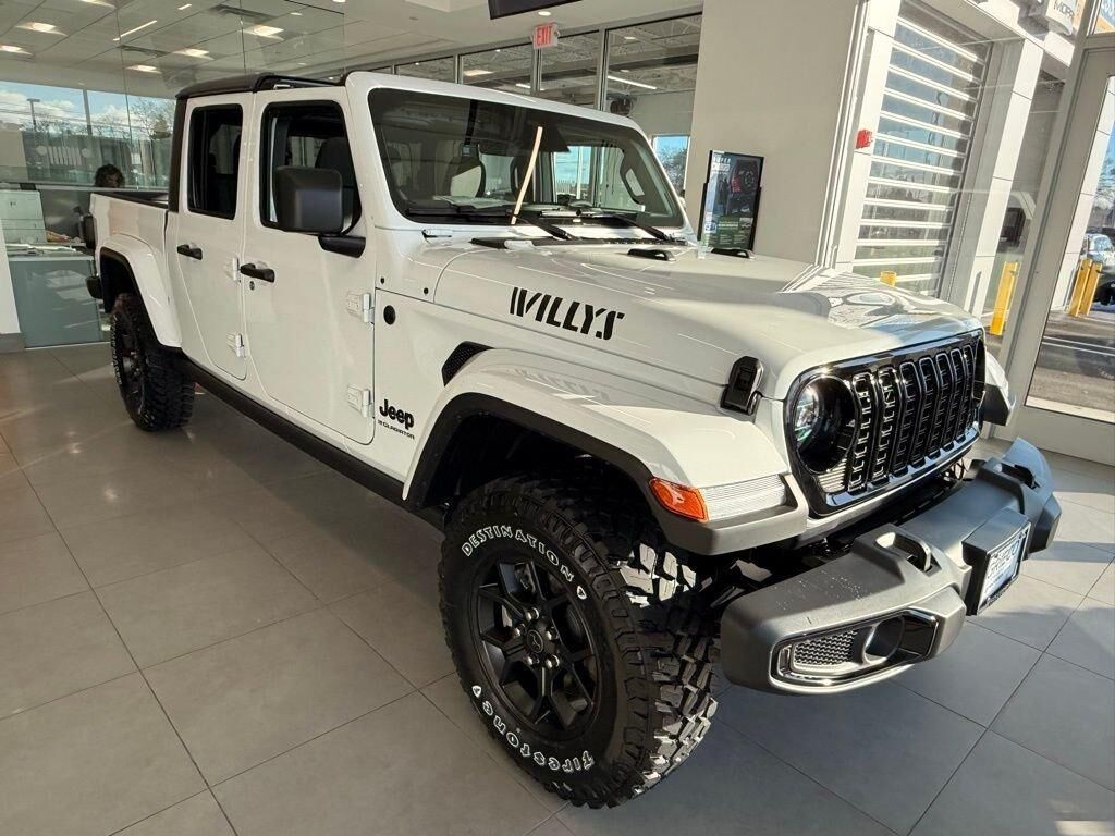 2026 JEEP Gladiator