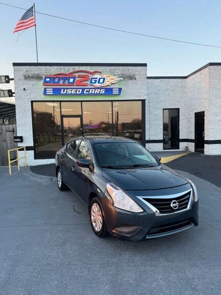 2017 NISSAN Versa