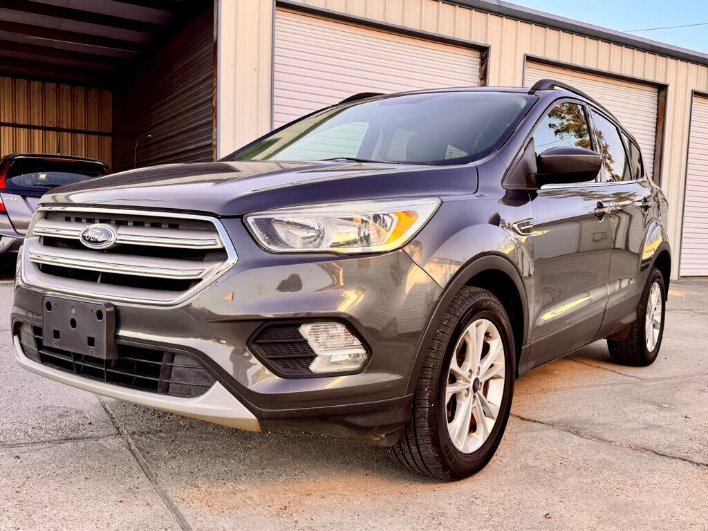 2018 FORD Escape