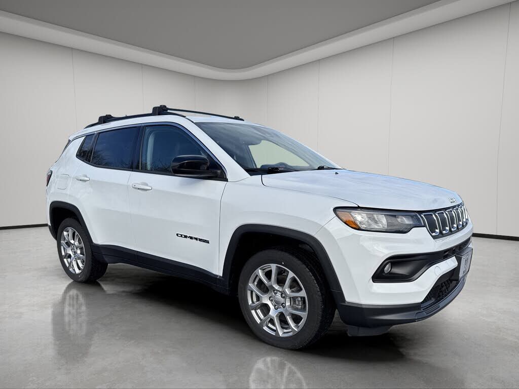 2022 JEEP Compass