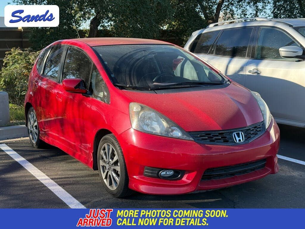 2013 HONDA Fit