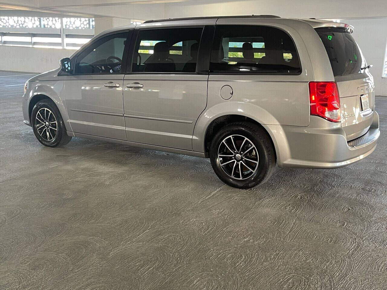 2017 DODGE Grand Caravan