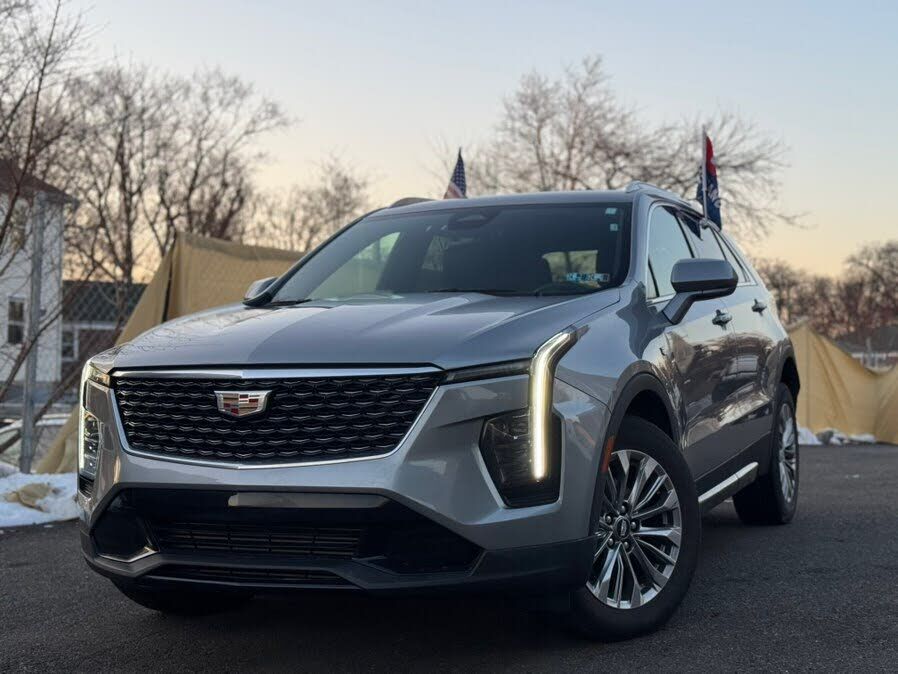 2024 CADILLAC XT4
