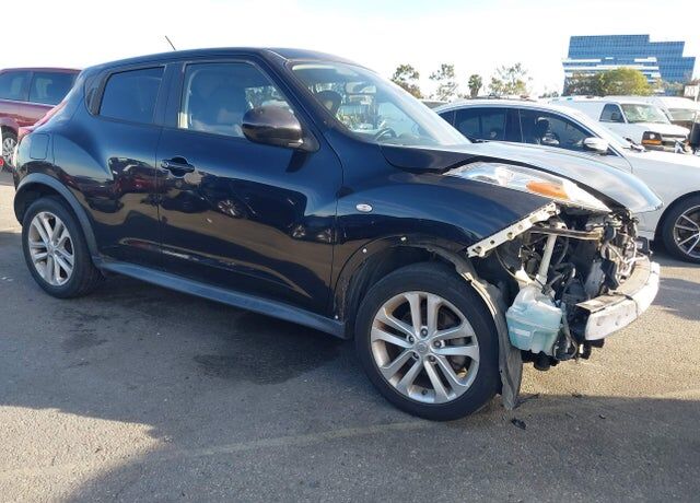 2011 NISSAN Juke