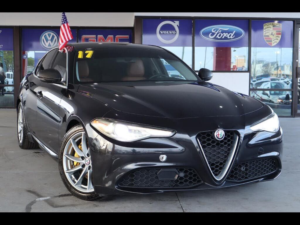 2017 ALFA ROMEO Giulia