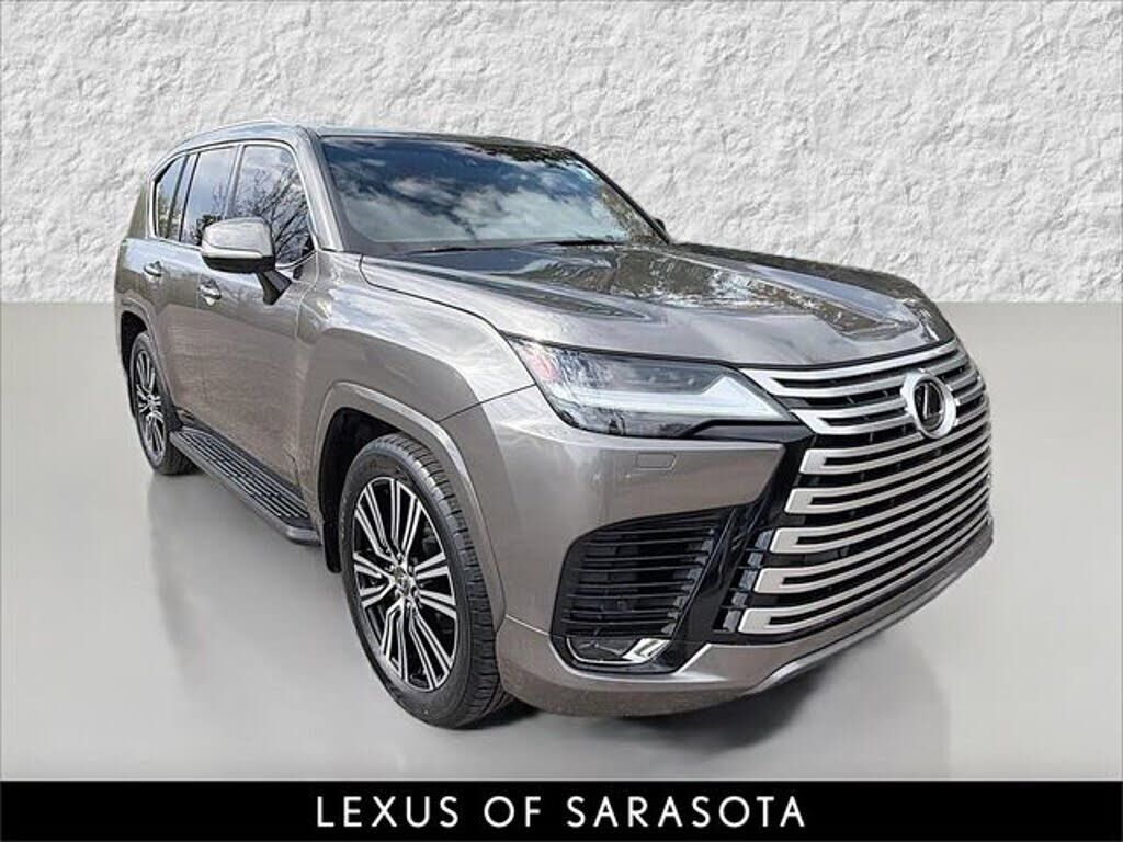 2022 LEXUS LX